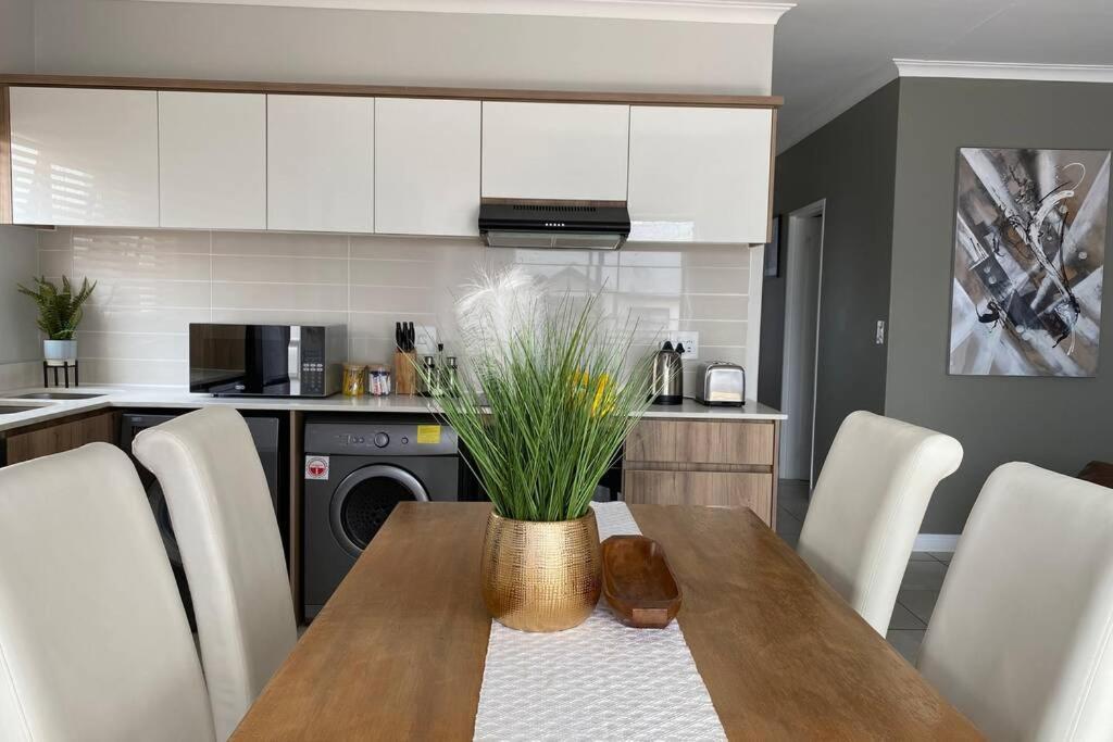 Penthouse 172 At The Blyde Crystal Lagoon Apartman Pretoria-Noord Kültér fotó